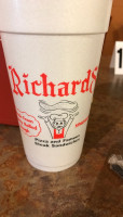 Richards Pizza food