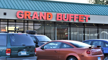 Grand Buffet outside