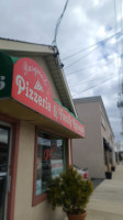 Pasquale's Pizzeria (little Falls) outside