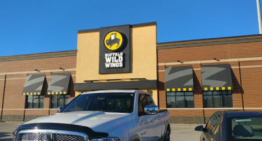 Buffalo Wild Wings Peoria outside