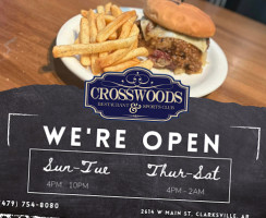 Crosswoods Sports Club food