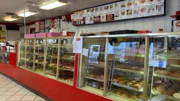 Donut Avenue food