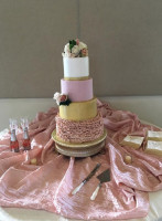 Creative Cakes By Allison food