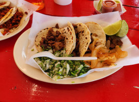 Taqueria Mary food