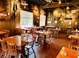 Cracker Barrel Old Country Store inside