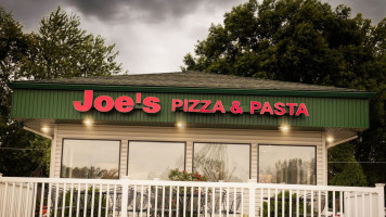 Joe's Pizza Pasta food