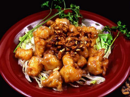 Jade Tree Chinese Cuisine food