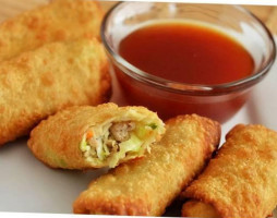 Jade Tree Chinese Cuisine food