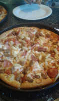 Pizza Hut food