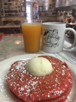 Jack Benny's Barnstormer Diner inside