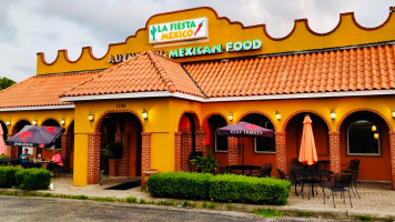 La Fiesta Mexico food