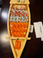 Sushi King food