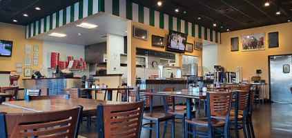 Craft House Pizza Jtown inside