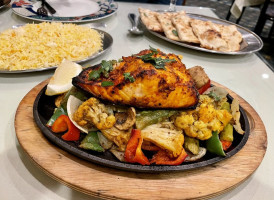 Cafe Tandoor food