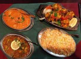 Cafe Tandoor food