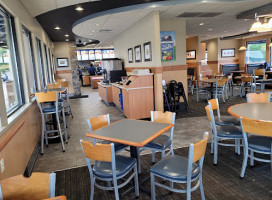 Culver's inside