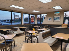 Whataburger inside