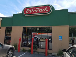 Eat'n Park outside