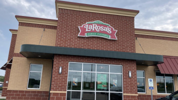 Larosa's Pizza Lakota West Chester outside