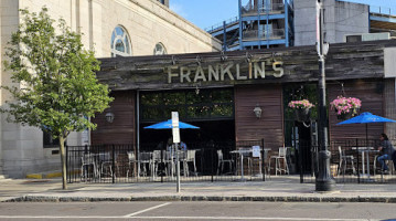 Franklin's outside