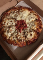 Giovanni's Pizza food