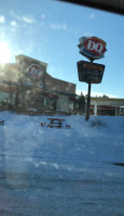 Dairy Queen Grill Chill outside