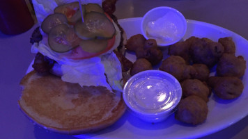 Draft House food