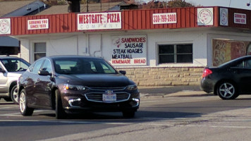 Westgate Pizza Company Austintown outside