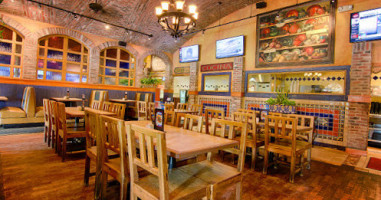 Gringo's Mexican Kitchen {the Original} inside