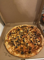 Middle River Pizzeria food