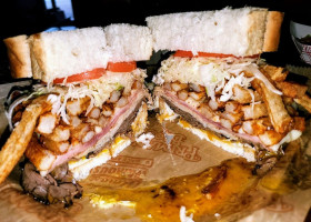 Primanti Bros. Restaurant And Bar food