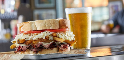 Primanti Bros. Restaurant And Bar food