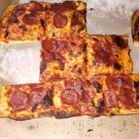 Ianazone's Homemade Pizza (niles) food