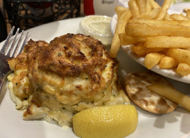 Box Hill Pizzeria Crab Cakes food