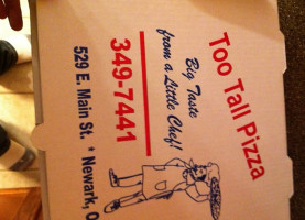 Too Talls Pizza food