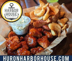 Harbor House Grill And Riverside Banquet Center food