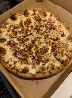 Two Cousins' Pizza Co food