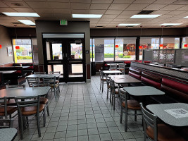 Carl's Jr. inside