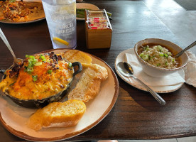 Cajun Steamer Grill food