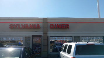 Sylvania Diner outside