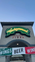 Wedgewood Pizza--Boardman food