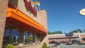 Bojangles outside