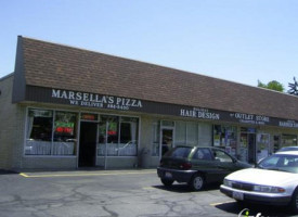 Marsella's Pizza food