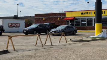 Waffle House outside