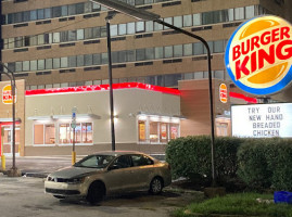 Burger King outside