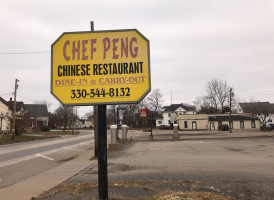 Chef Peng inside