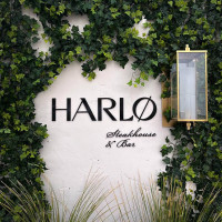 Harlo Steakhouse food