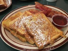 Yankee Village food