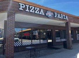 Garlic Knot Pizza Pasta inside