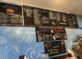 Yonkers Cafe food